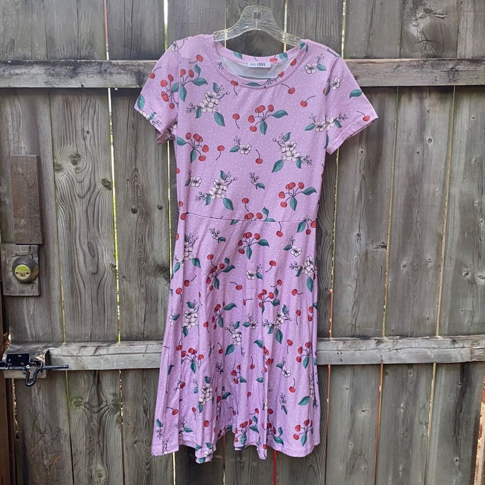 Cherry print dress sz. M